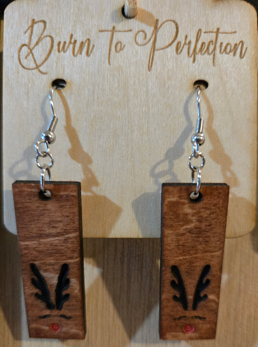 🦌 Reindeer Bar Earrings — Laser-Engraved Wooden Holiday Style
